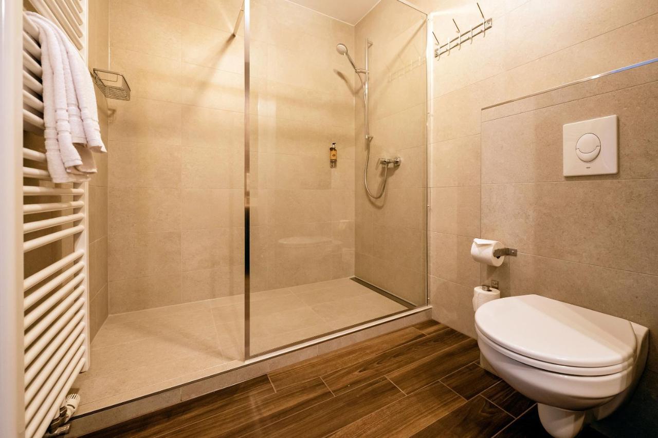 By Steiger Hotel